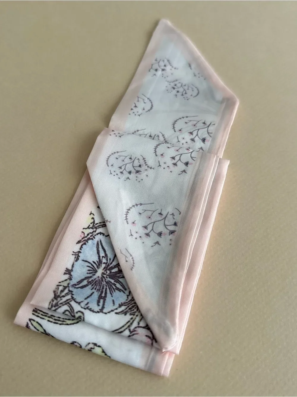 Floral Scarf M1609